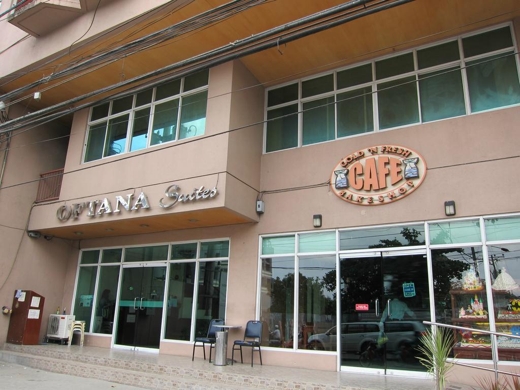 Oftana Suites Mandaue Exteriör bild